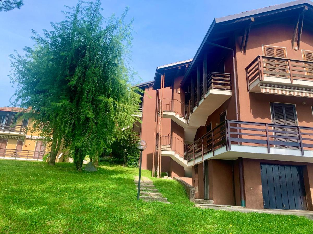 Green Apartment Albavilla Ngoại thất bức ảnh
